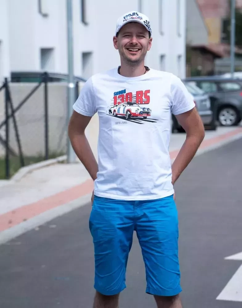 Bílé pánské tričko se škodovkou 130 RS