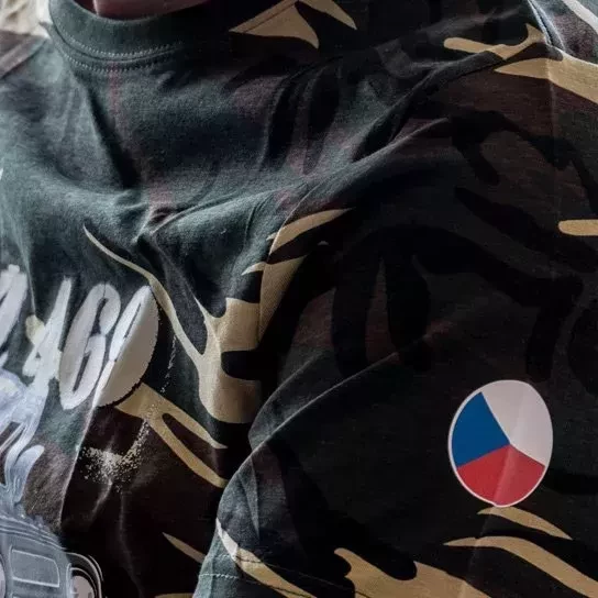 Dárkový letní set UAZ 469 Česká vlajka
